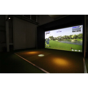 GSK ELITE Uneekor QED Golf Simulator